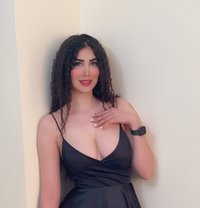 Mahla - escort in Muscat