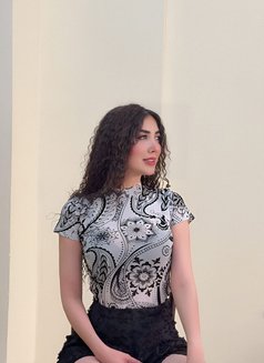 Mahla - escort in Muscat Photo 7 of 9