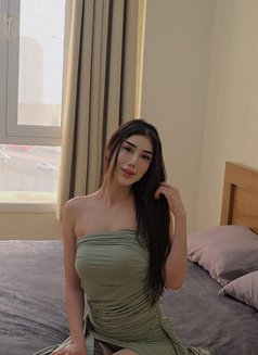 Mahla - escort in Muscat Photo 2 of 9