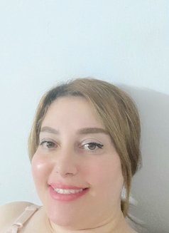 Mahla - escort in Muscat Photo 2 of 4