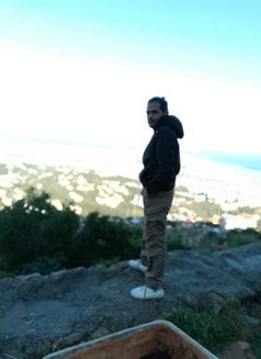 Mahmud - Male escort in Beirut Photo 3 of 4