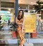 Mahola - escort in Makati City Photo 2 of 5