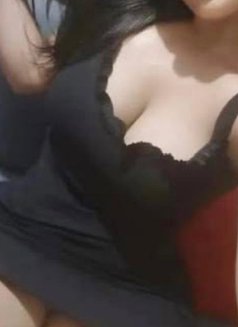 Mahsa - escort in Muscat Photo 3 of 4