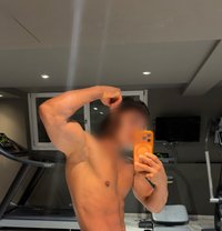 Maicon - Male escort in London Photo 1 of 3