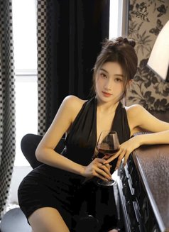 Miu - puta in Bangkok Photo 5 of 5