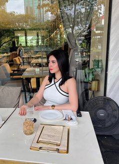 Maika - escort in Doha Photo 4 of 5