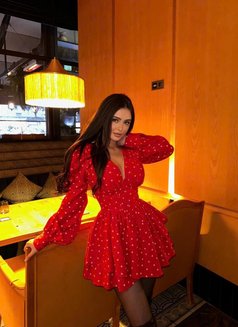 Maika - puta in Al Ain Photo 5 of 6