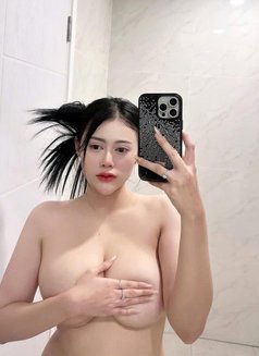 Maili - puta in Tirana Photo 2 of 4