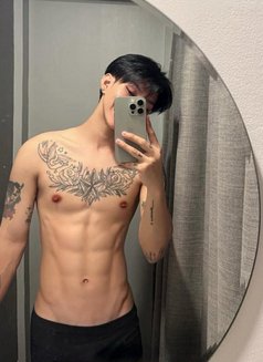 Main - Male escort in Riyadh Photo 1 of 9