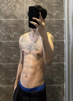 Main - Male escort in Riyadh Photo 5 of 9