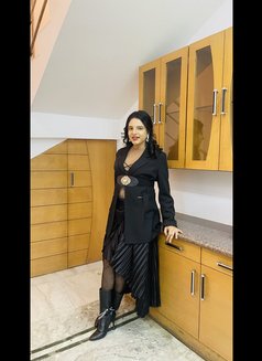 Maina Baby - Transsexual escort in Hyderabad Photo 9 of 9