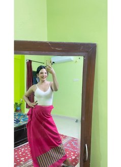 Maina Baby - Transsexual escort in Hyderabad Photo 13 of 14