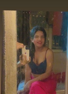 Maina Baby - Transsexual escort in Hyderabad Photo 1 of 14