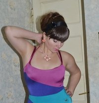 Maina - masseuse in Hamburg