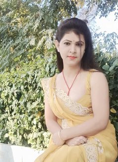 Maina Phukan - escort in Guwahati Photo 1 of 7