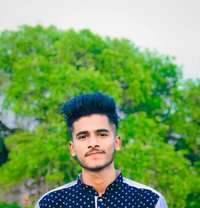 Mainul Islam Naim - Intérprete masculino de adultos in Dhaka