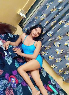 Maithili - Acompañantes transexual in Pune Photo 11 of 14