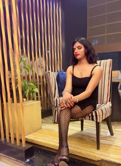 Maithili - Acompañantes transexual in Pune Photo 13 of 14