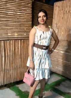 Maithili - Transsexual escort in Pune Photo 12 of 13