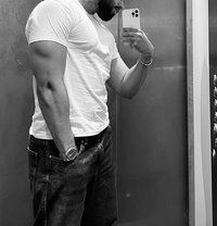 Maitre Slim - Male escort in Tunis