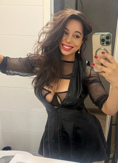 Maitresse Léah - escort in Nice Photo 13 of 16
