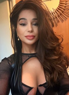 Maitresse Léah - puta in Paris Photo 21 of 23