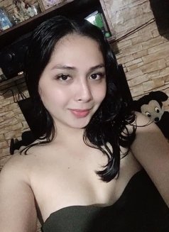M A J A S T Y - Transsexual escort in Manila Photo 8 of 10