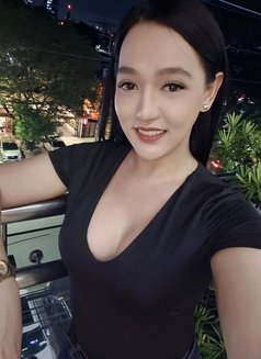 Maja - Transsexual escort in Manila Photo 11 of 12