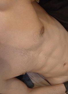 Majd - Acompañantes masculino in Dubai Photo 2 of 8