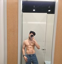 Majd - Male escort in Dubai