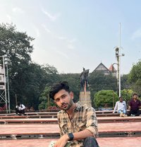 KHAN - Male adult performer in Mumbai