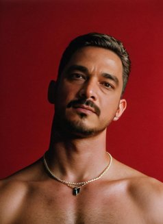 Mak - Male escort in Surat Photo 1 of 4