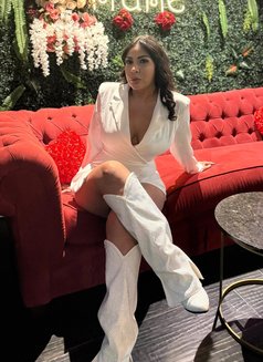 Maka - escort in Milan Photo 17 of 28