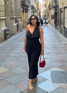 Maka - escort in Milan Photo 19 of 28