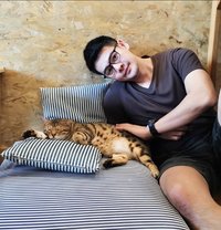 Make/bkk - Acompañantes masculino in Bangkok