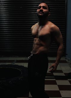 Make It - Acompañantes masculino in Dehradun, Uttarakhand Photo 5 of 6