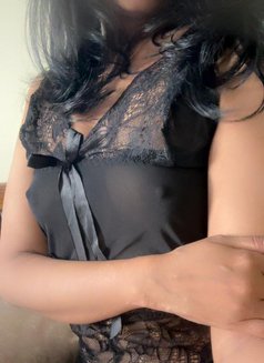 Makeup Artist Mumbai - escort in Mumbai Photo 2 of 2