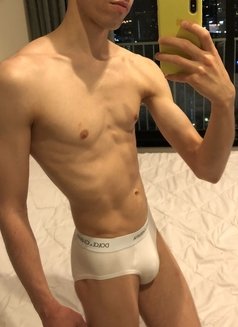 Max Ross‍‍‍ Russian🇷🇺 Boy‍ - Male escort in Riyadh Photo 8 of 9