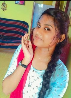Mala - escort in Chennai Photo 3 of 5
