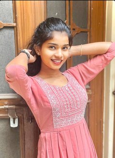 Mala - escort in Chennai Photo 4 of 5