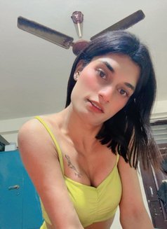 Malai Karo - Transsexual escort in Gurgaon Photo 6 of 15