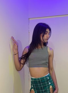 Malaika Arora - Transsexual escort in Dubai Photo 23 of 24