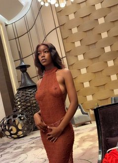 Malaika - escort in Bangkok Photo 4 of 5