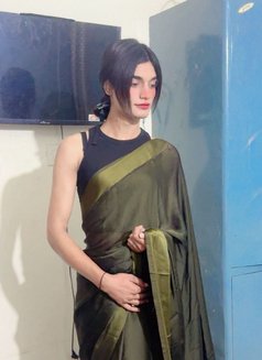 Malaika - Transsexual escort in Gurgaon Photo 1 of 8