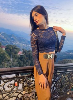 Malaika - Transsexual escort in Gurgaon Photo 2 of 8