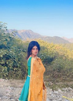 Malaika - Transsexual escort in Gurgaon Photo 4 of 8