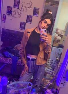 Malaika - Transsexual escort in Gurgaon Photo 13 of 17