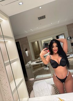 Malak. Independent - escort in Dubai Photo 6 of 8