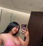 Malak - escort in Abu Dhabi Photo 6 of 8