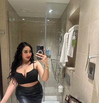 Malak - escort in Abu Dhabi Photo 10 of 10